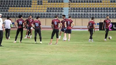 علاء عبد العال يُعلن تشكيل أسوان لمواجهة غزل المحلة