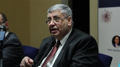 مستشار الرئيس للصحة: اتفقنا على توريد 26.5 مليون جرعة من لقاح جونسون أند جونسون