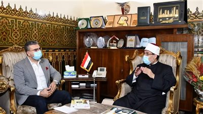 وزير الأوقاف ورئيس اتحاد الإذاعات الإسلامية يناقشان التعاون المشترك