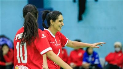 سيدات طائرة الأهلي يصعدن إلى نهائي كأس مصر