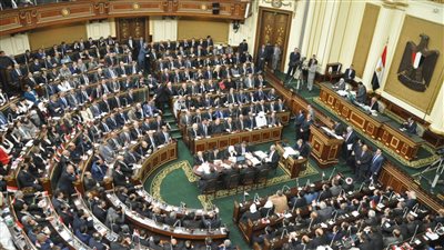 أول تعليق من البرلمان بشأن توفير وظائف سائقات لقيادة مترو الأنفاق 