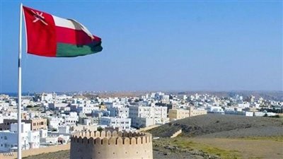 مساعٍ عمانية لتخفيف معاناة الشعب اليمني بعد فتح مطار صنعاء وميناء الحديدة 