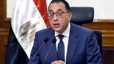 رئيس الوزراء يتابع مخطط تطوير شبكة الطرق والمحاور بمناطق غرب القاهرة الكبرى