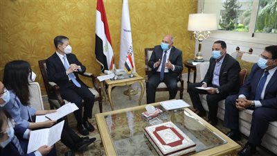وزير النقل يستقبل السفير الصيني بالقاهرة لبحث الموقف التنفيذي لعدد من المشروعات المشتركة 