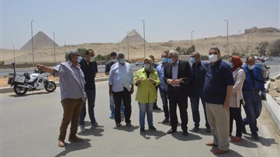 بتكلفة 25 مليون جنيه.. محافظ الجيزة يتابع أعمال رصف وتطوير طريق التجنيد 