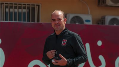 الأهلي ينتهي من مراجعة الملفات الطبية استعدادا لرحلة الإمارات