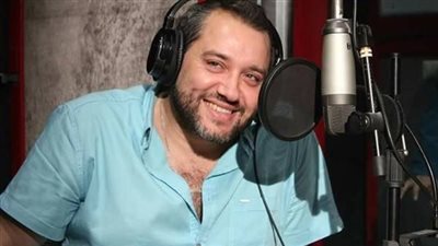 ما بين العربية والأمريكية.. 9 أعمال جديدة للمخرج محمود كامل