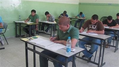 السبت المقبل.. طلاب الدبلومات الفنية يؤدون الامتحانات النظرية 2021 