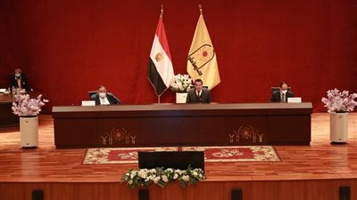 مصادر بالجامعات: لم تصلنا تعليمات بشأن آليات تطبيق قرار الساعات المعتمدة حتى الآن