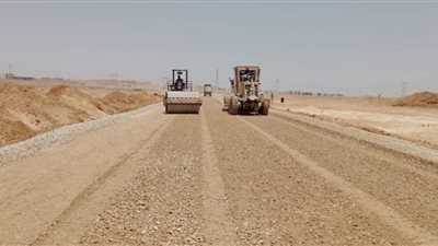 الإسكان: تقدم الأعمال بمشروعات الطرق المؤدية لمحطات القطار الكهربائي بمدينة بدر