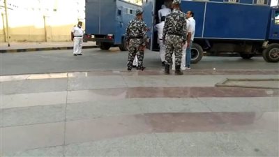 ترحيل صاحب مطعم حسني للمشويات والمأكولات البحرية في مطروح لسجن الحضرة بالإسكندرية