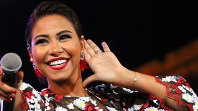 شيرين عبد الوهاب تروج لحفلها الجديد بالسعودية قبل إحيائه في سبتمبر