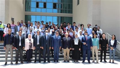 وزير التعليم العالي يتفقد جامعة العلمين الدولية (صور) 
