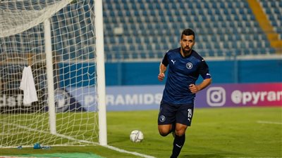 بيراميدز يكشف حقيقة حذف بيان مفاوضات الزمالك مع عبد الله السعيد