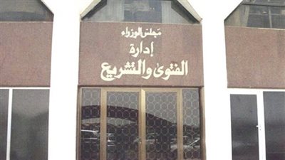 1000 جنيه تشعل نزاعًا بين 