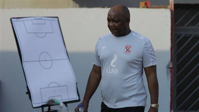 الأهلي يعيد فتح ملف التفاوض مع موسيماني لتجديد عقده