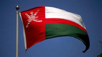 سلطنة عُمان تعلن استمرار الحظر الجزئي لمواجهة كورونا