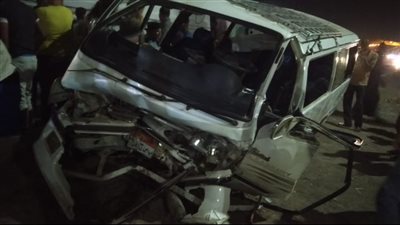 إصابة 7 أشخاص في انقلاب ميكروباص بطريق مصر – إسماعيلية الصحراوي