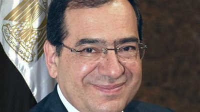 اليوم.. وزير البترول يزور مجمع أسيوط للتكرير