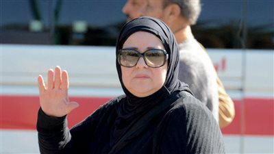 الذكرى الأولى لرحيلها.. حكايات الخير في حياة دلال عبدالعزيز