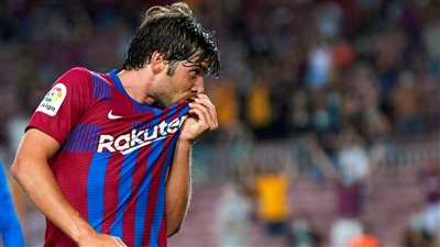 برشلونة يتوصل مع سيرجي روبيرتو لاتفاق لتجديد تعاقده