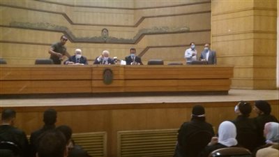 رجائي عطية خلال جلسة حلف اليمين: يجب أن يكون المحامي مستقلا