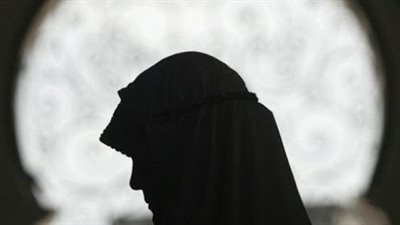 إذا دخلت امرأة إلى النار أدخلت معها أربعة.. الأوقاف توضح صحة الحديث