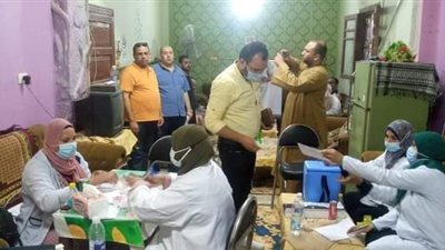 إقبال كثيف على مراكز تلقي لقاح فيروس كورونا بسوهاج | صور
