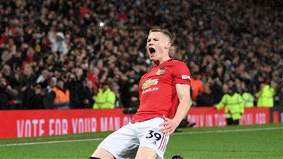ماكتومناي يتحدث عن المنافسة على الدوري الإنجليزي في الموسم الحالي 