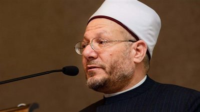 المفتي بندوة بناء الإنسان: لا تكون الفتوى مبتورة بسؤال أهل الذكر