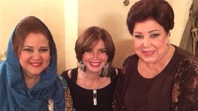 ليلى نصر: ميرفت أمين ورجاء الجداوي تحاوطان على دلال عبد العزيز 
