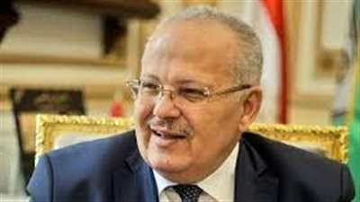 الخشت يقرر زيادة الخصم لـ35% لطلاب العاملين وأعضاء هيئة التدريس بالجامعة