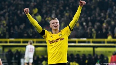 تفاصيل عرض مانشستر يونايتد الخرافي للتعاقد مع هالاند