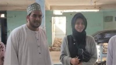 فتاة إنجليزية تشهر إسلامها بـ أسوان: تأثرت بأخلاقيات محمد صلاح 
