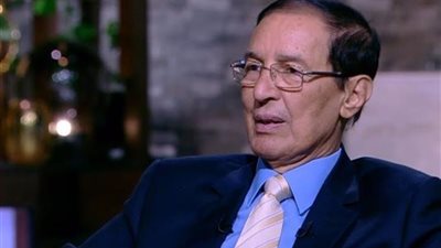 وفاة حمدي الكنيسي رئيس الإذاعة الأسبق عن عمر ناهز 80 عامًا