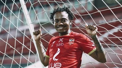 بيرسي تاو يبدأ برنامجه التأهيلي في الأهلي