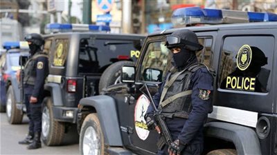 ضبط شخصين بتهمة الاتجار في النقد الأجنبي بحوزتهما 91 ألف دولار بالدقهلية