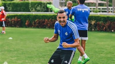إبراهيم حسن ورقة بيراميدز لخطف مدافع الاتحاد السكندري