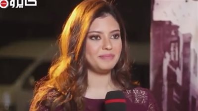 نسمة عطا الله زوجة إياد نصار في فيلم الباب الأخضر: حاجة محدش يحلم بيها | فيديو 