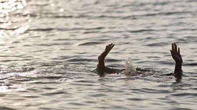 جهود أمنية لانتشال جثة شاب وفتاة لقيا مصرعهما غرقا في نيل سوهاج