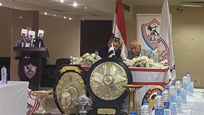 أول رد فعل من الزمالك على حقيقة اختفاء درع الدوري