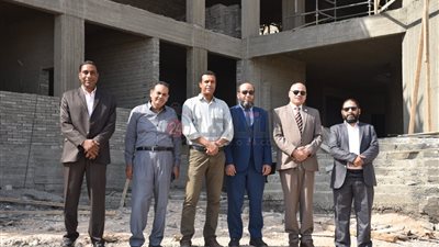 وفد التعليم العالي بوزارة التخطيط يتفقد المشروعات الجارية بجامعة الأقصر