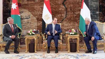 السيسي يعيد القضية الفلسطينية إلى الواجهة.. والقمة الثلاثية تبرز قيادة مصر للمنطقة | تقرير