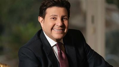 الموسيقيين توقف وتغرم مطربة عشرون ألفًا بسبب غنائها بفلاشة