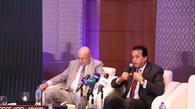 وزير التعليم العالي يفتتح فعاليات ورشة تطبيق الدلائل الاسترشادية لجراحة المسالك البولية