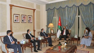 رئيس الحكومة الأردنية يستقبل وزراء الطاقة لدول مصر وسوريا ولبنان