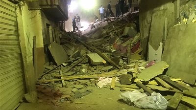 الانتهاء من رفع أنقاض منزل شبرا المنهار.. وبدء معاينة العقارات الآيلة للسقوط |صور