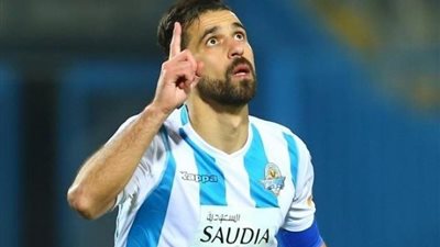بيراميدز يقيد عبد الله السعيد في القائمة الأولى للفريق