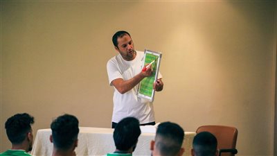 محمد عودة مديرًا فنيًا لفريق غزل المحلة