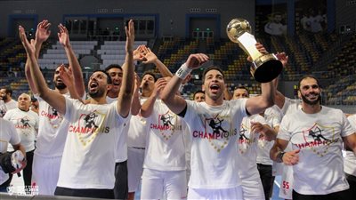 أحمد الأحمر: الفريقان قدما مباراة قوية والدوافع كانت حاضرة لدى لاعبي الزمالك